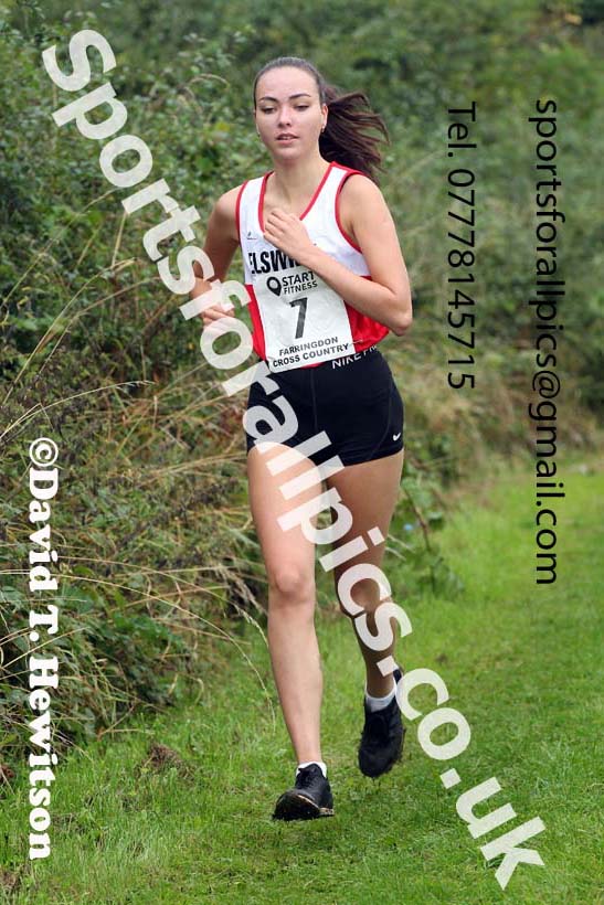 Senior Womens relay, 2021 Farringdon Open Cross Country, Sunderland . Photo: David T. Hewitson/Sports for All Pics